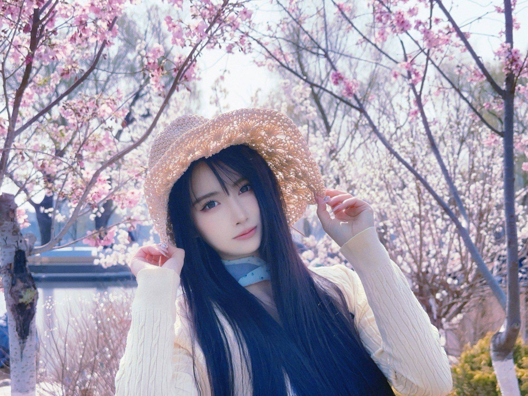 樱花树下  春日漫游  读书时光 _1