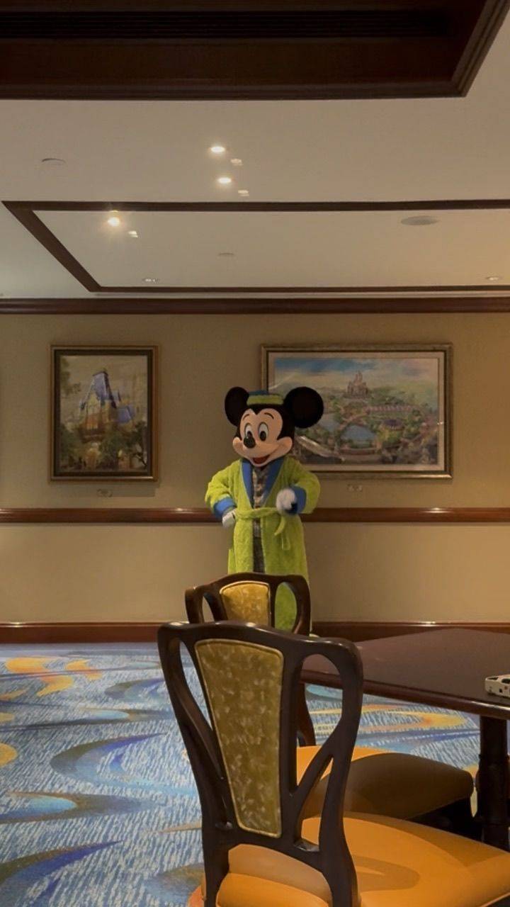 睡前与老板合影