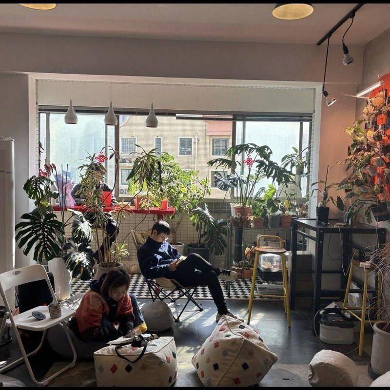 在城市里,构建垂直生长的共居空间