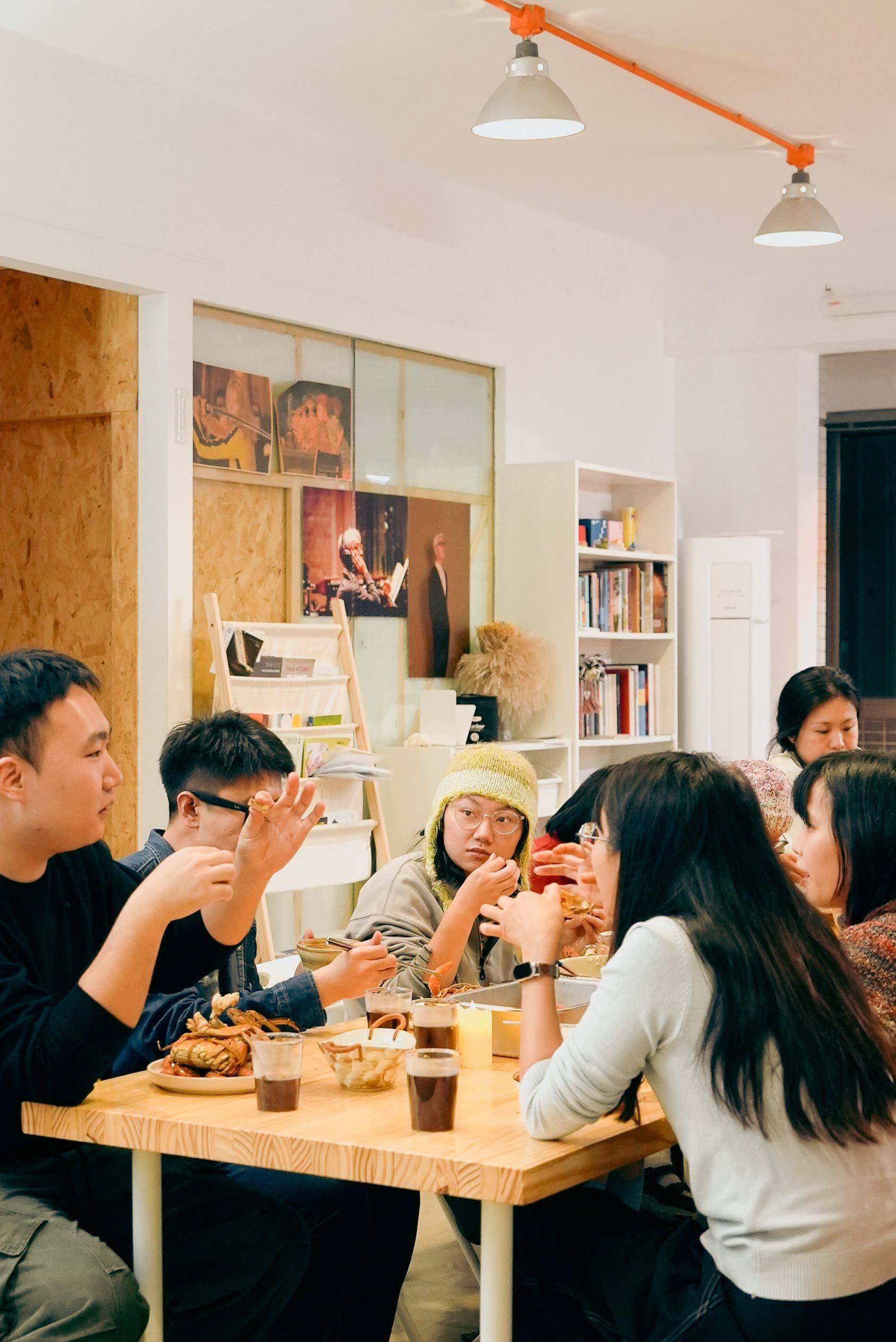 在城市里，构建垂直生长的共居空间_2