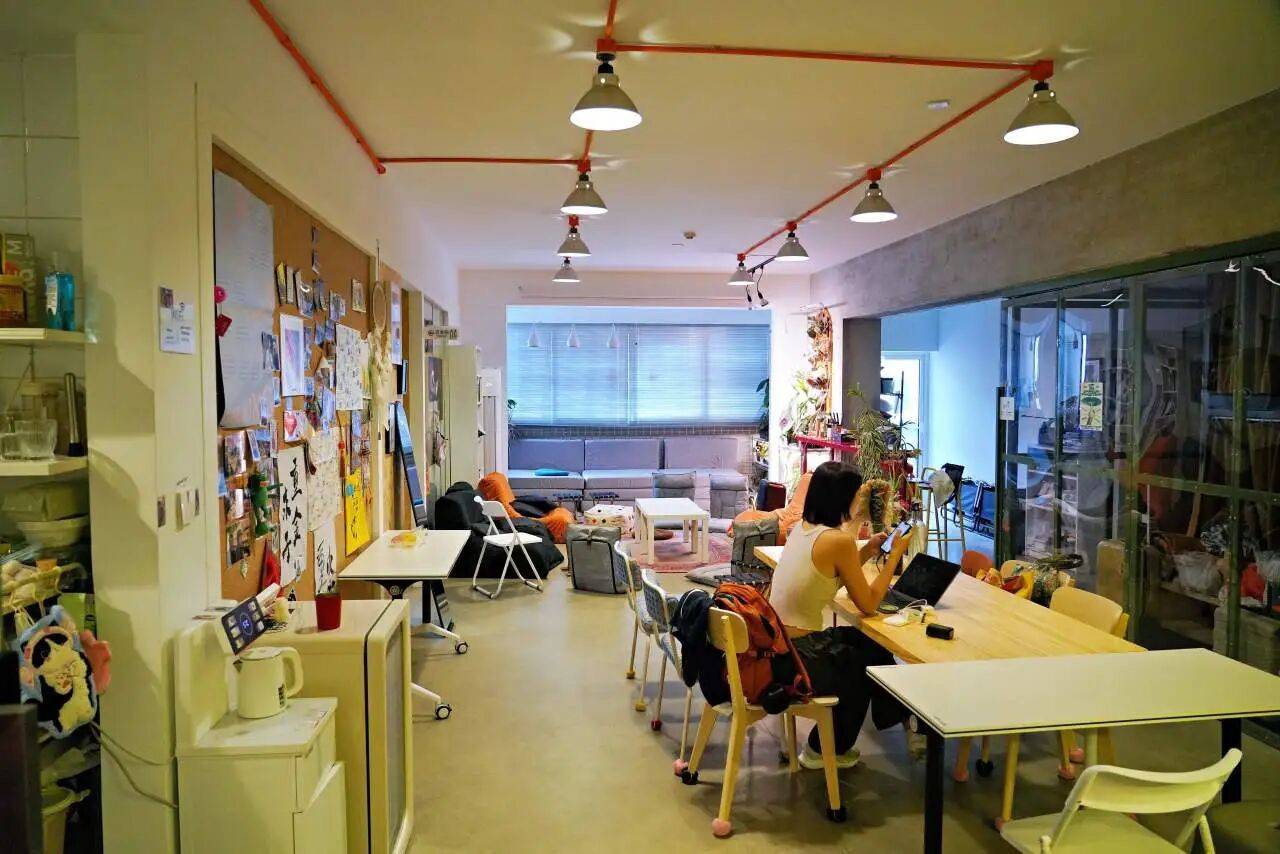 在城市里，构建垂直生长的共居空间_1