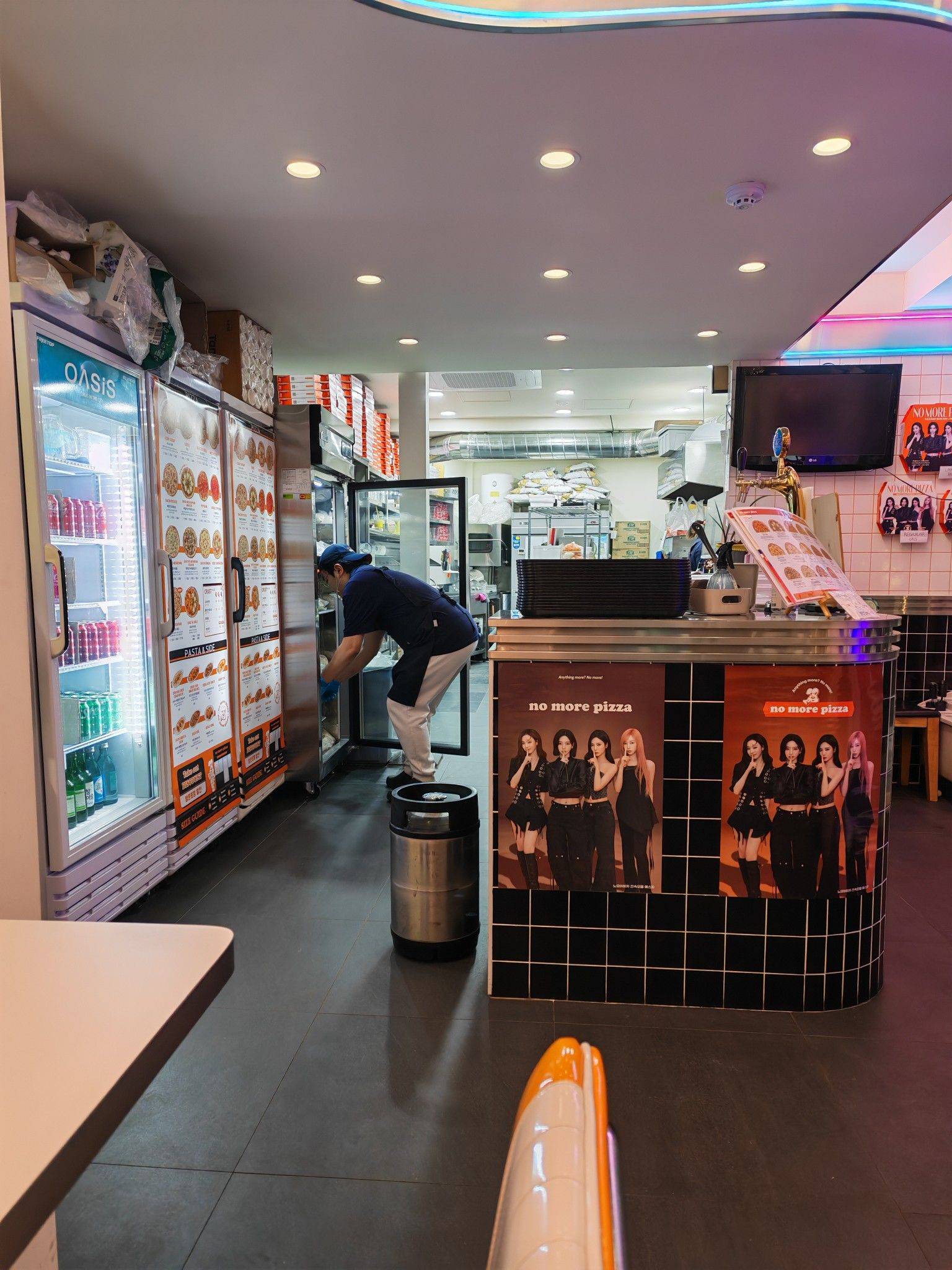 首尔的pizza店_0