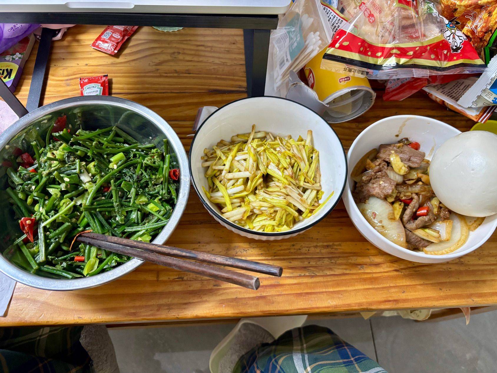 六号线廖公庄蹲蹲女生室友_3