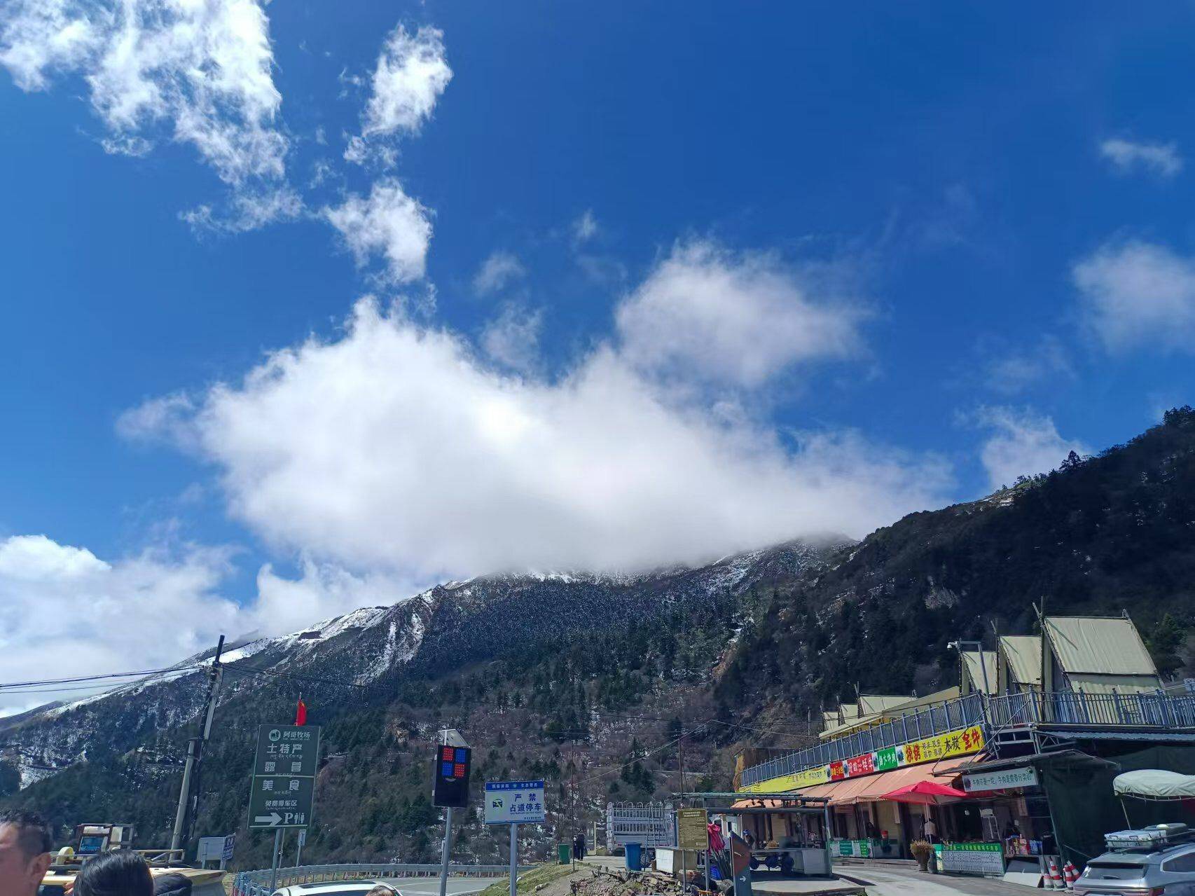 没人找我租房，只有出去骑摩托了。_3