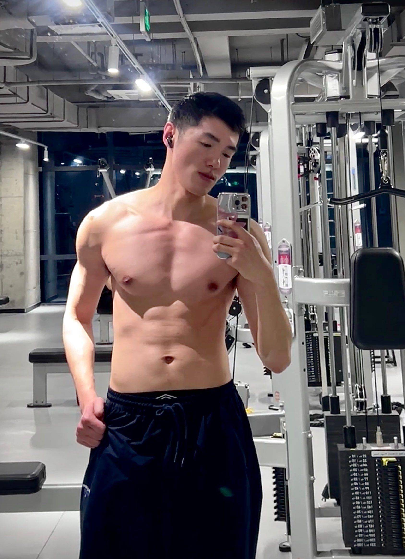 找一个六月1号左右到期的室友🙋