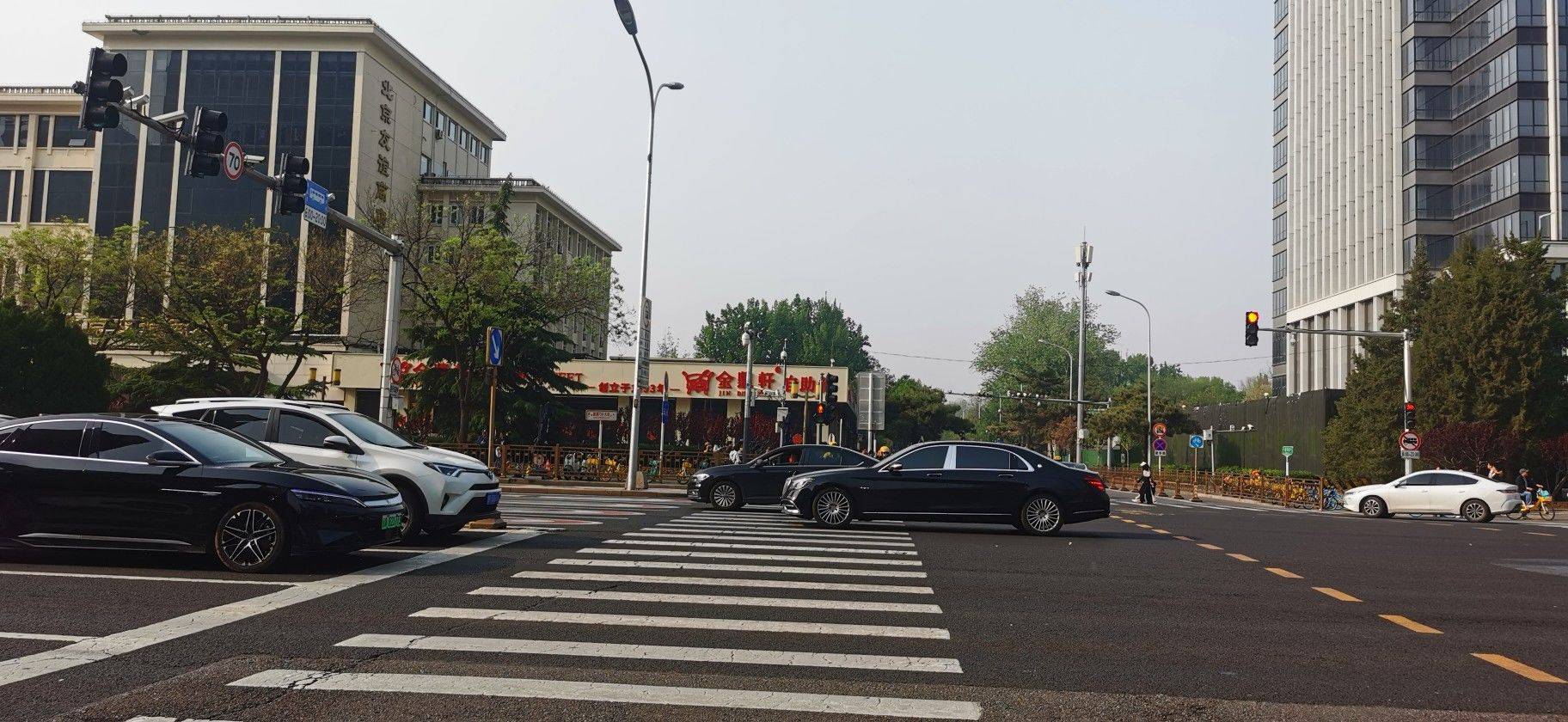 住在永安里这附近多幸福啊！没事就下楼城_1