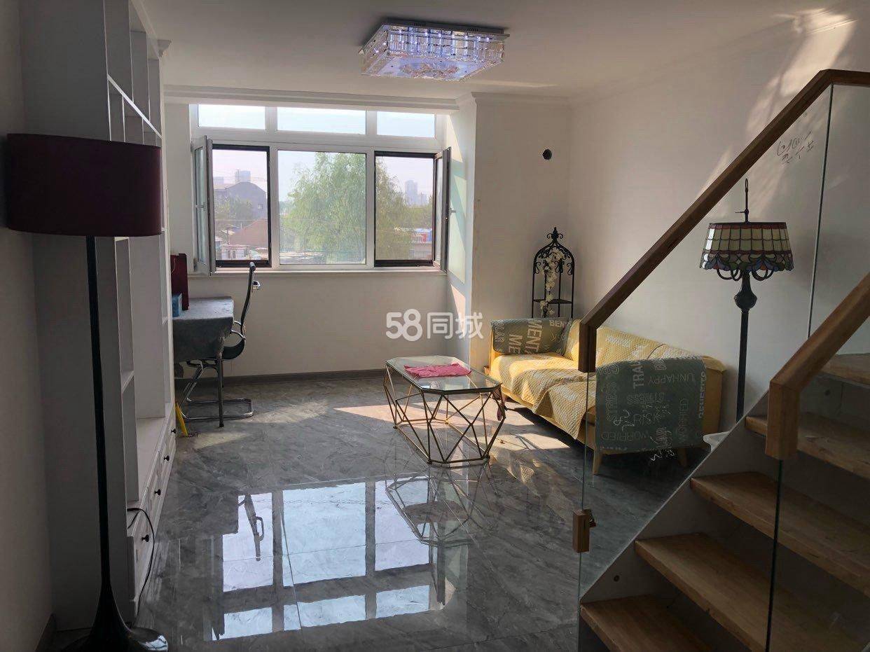 客厅一角  宅家日常  阳光洒进来