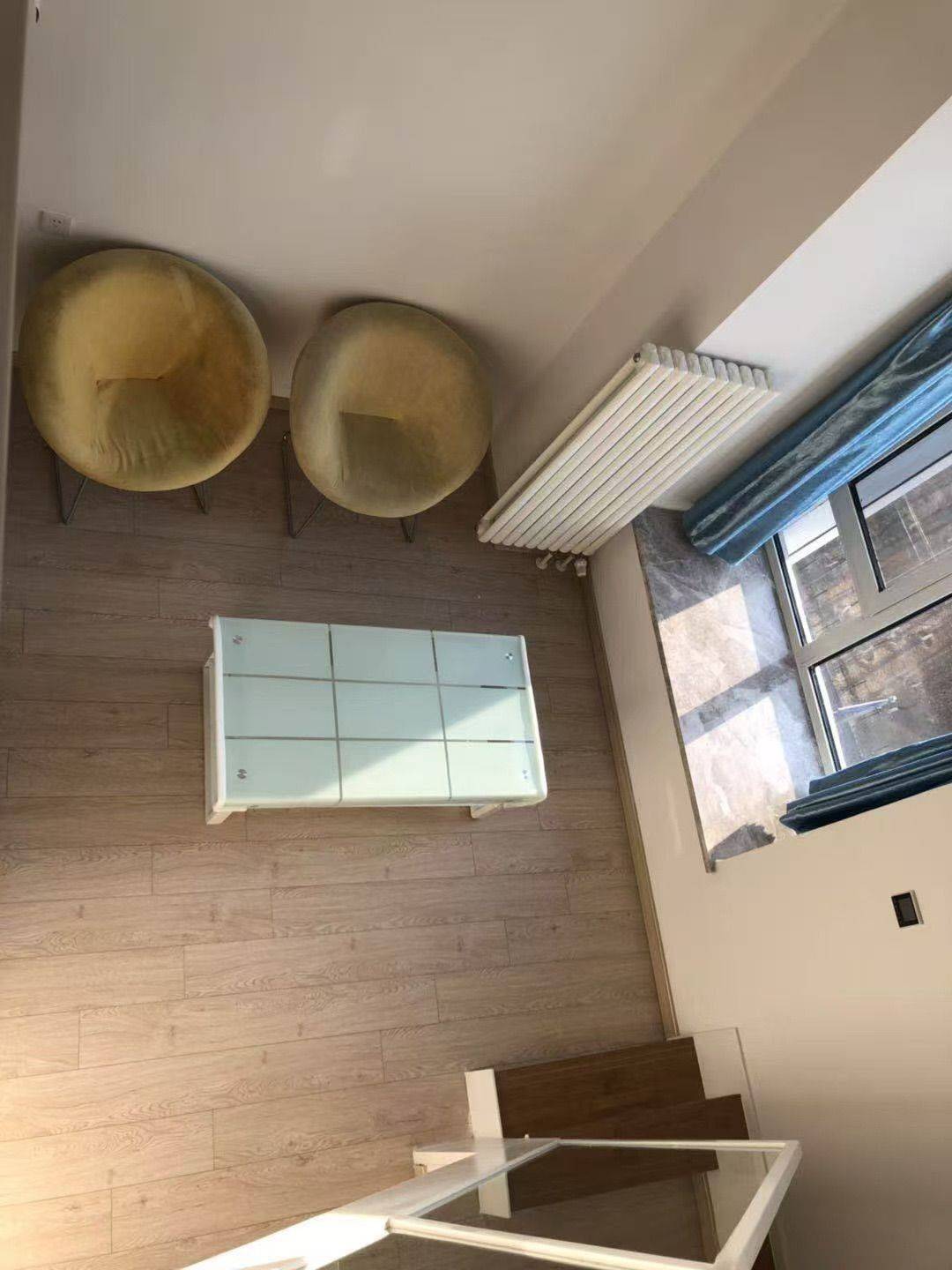 不想再花一半工资住一间“只能转身”的主卧？_2