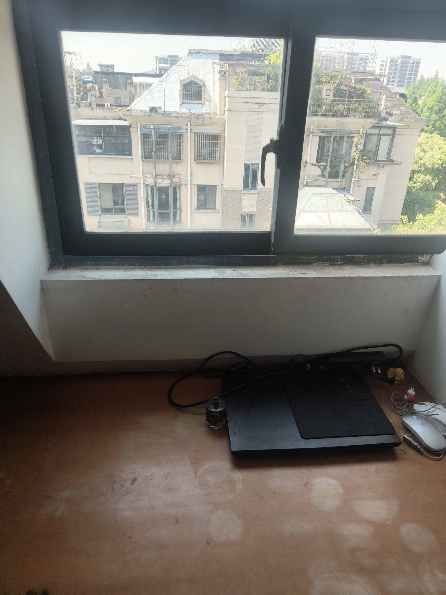 转租求租。

那么大的单间转租不好租是为