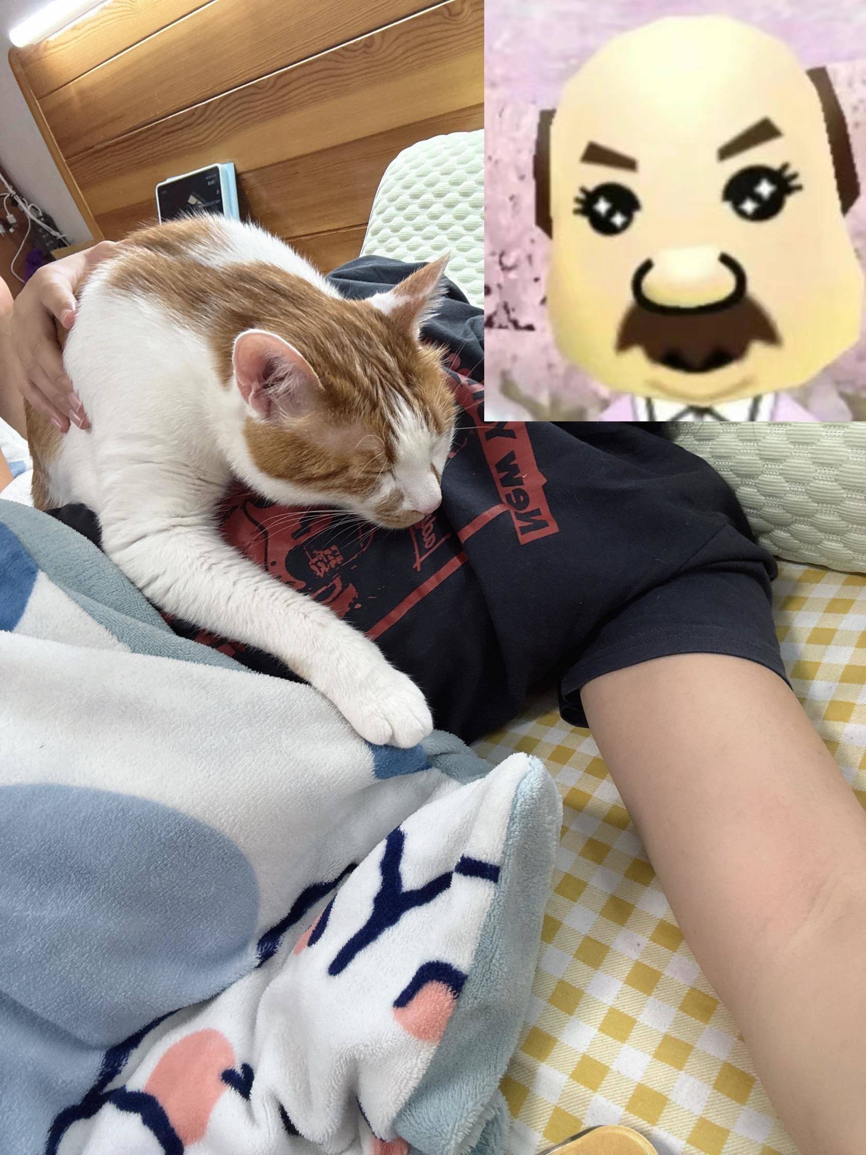妈说咪不可以一直趴人身上_1
