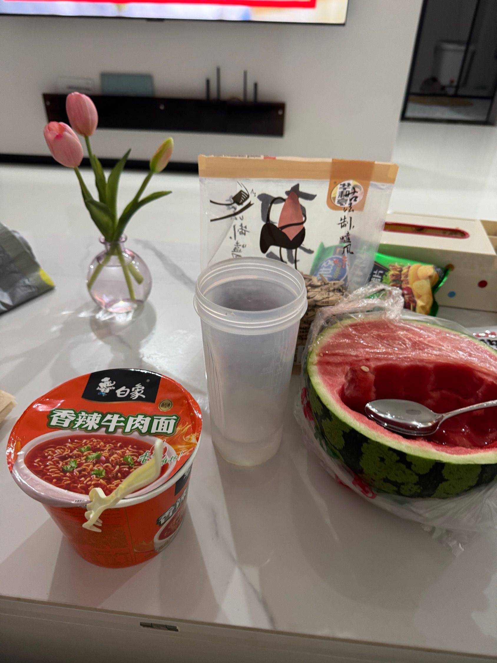 好喜欢吃🍉的夏天