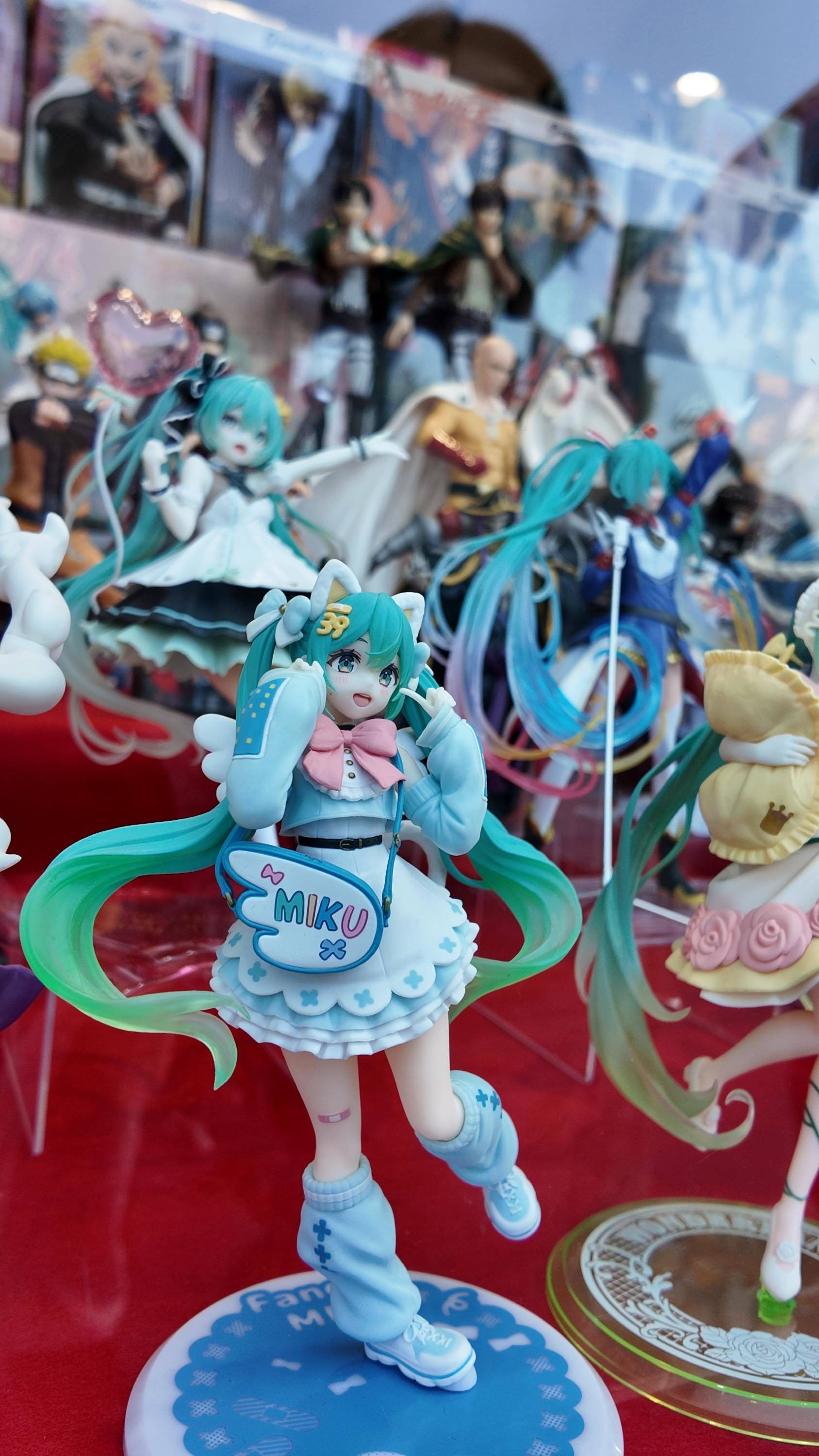   初音未来  手办 