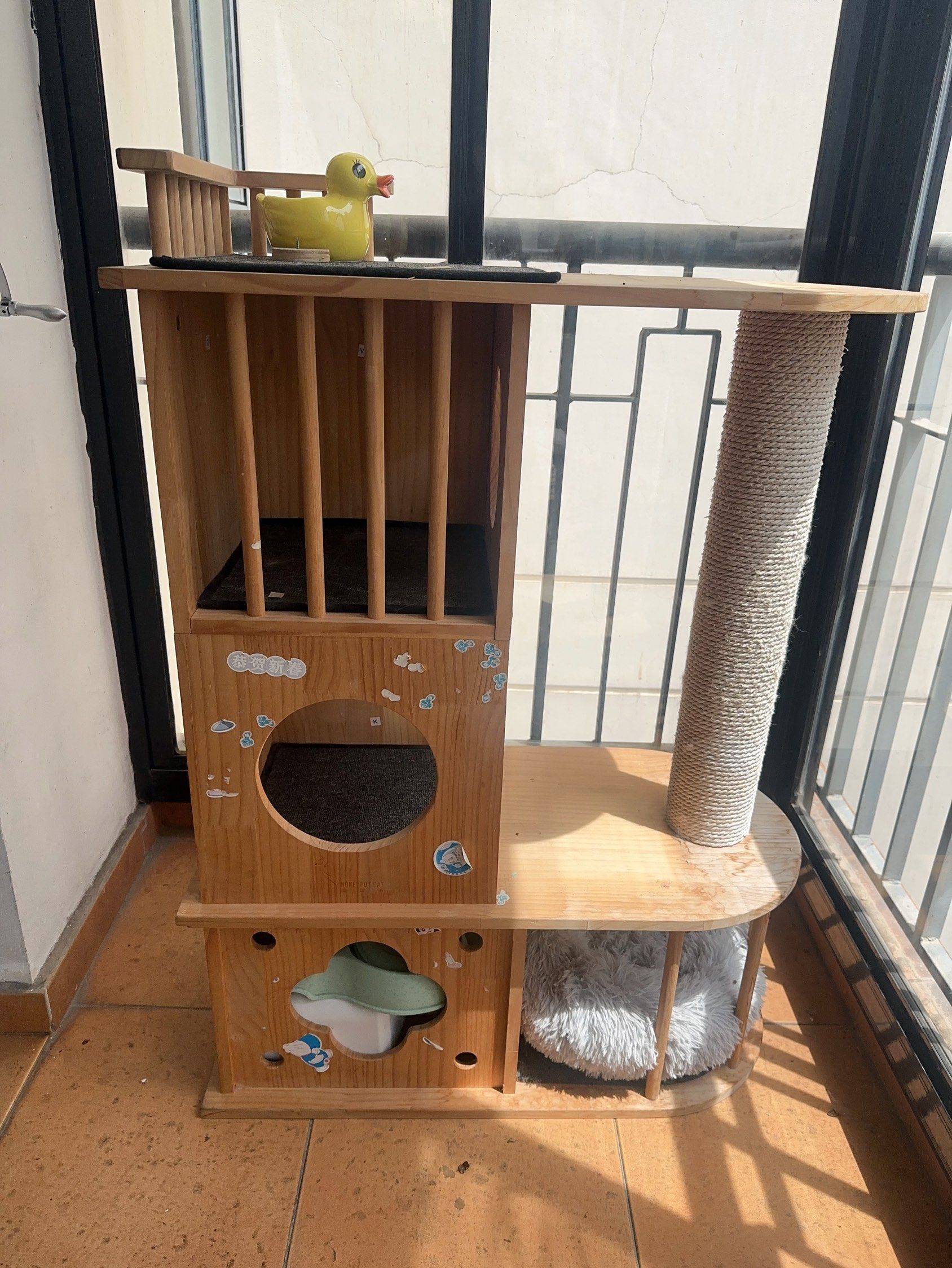 猫家猫架。自提。